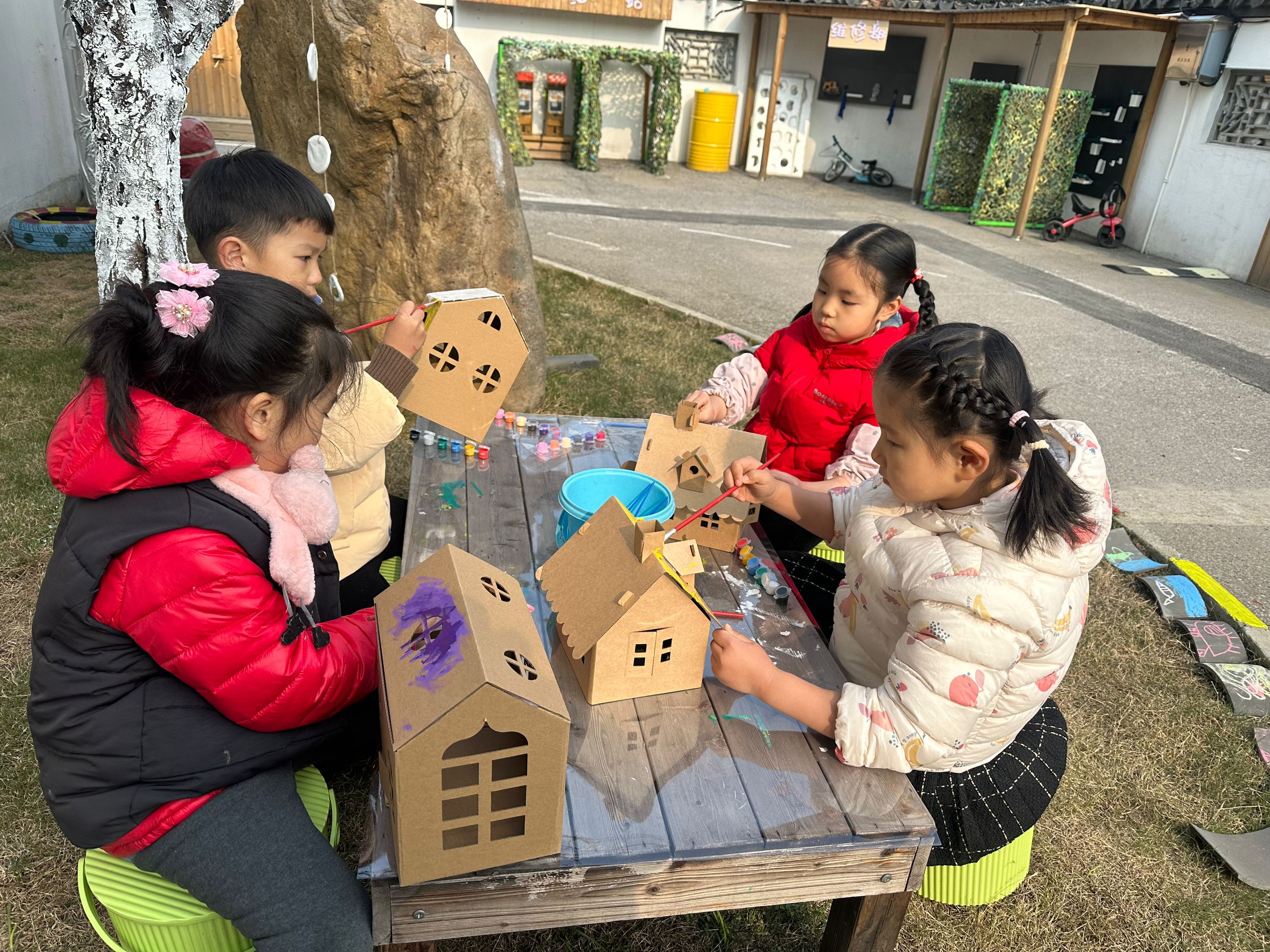 颜料涂鸦：雪房子