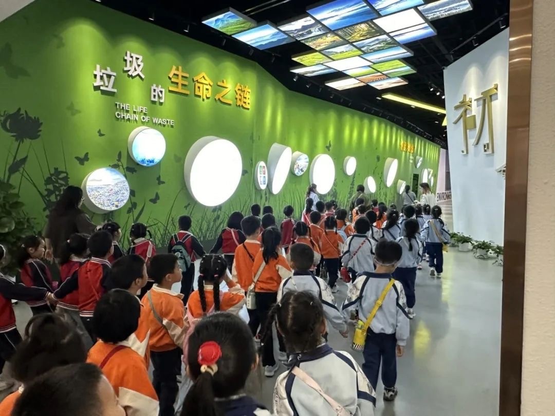 “圾”时行动 共享绿色——记木渎姑苏实幼大班组“争当环保小卫士” 主题活动