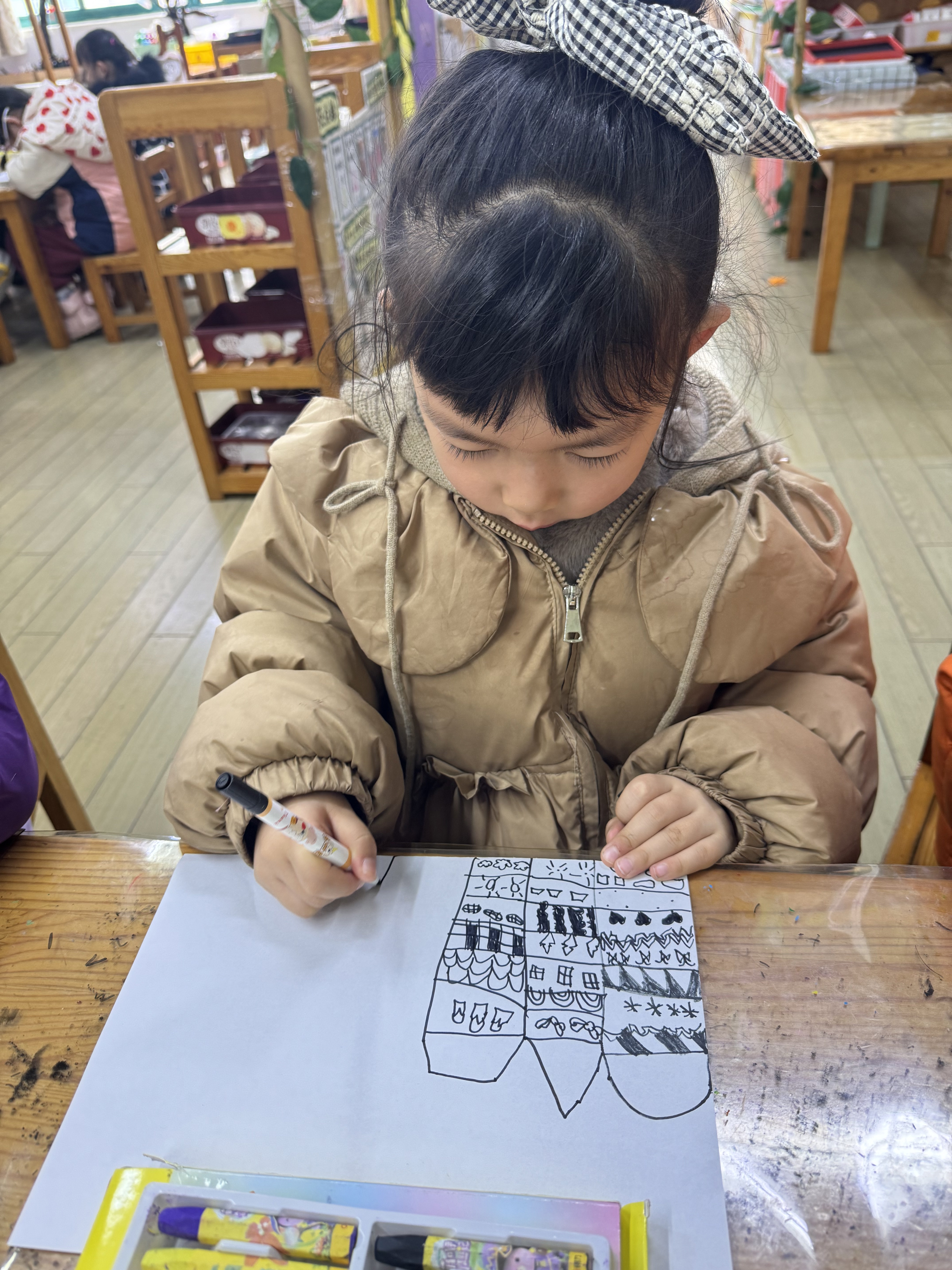 美术活动：落日高楼