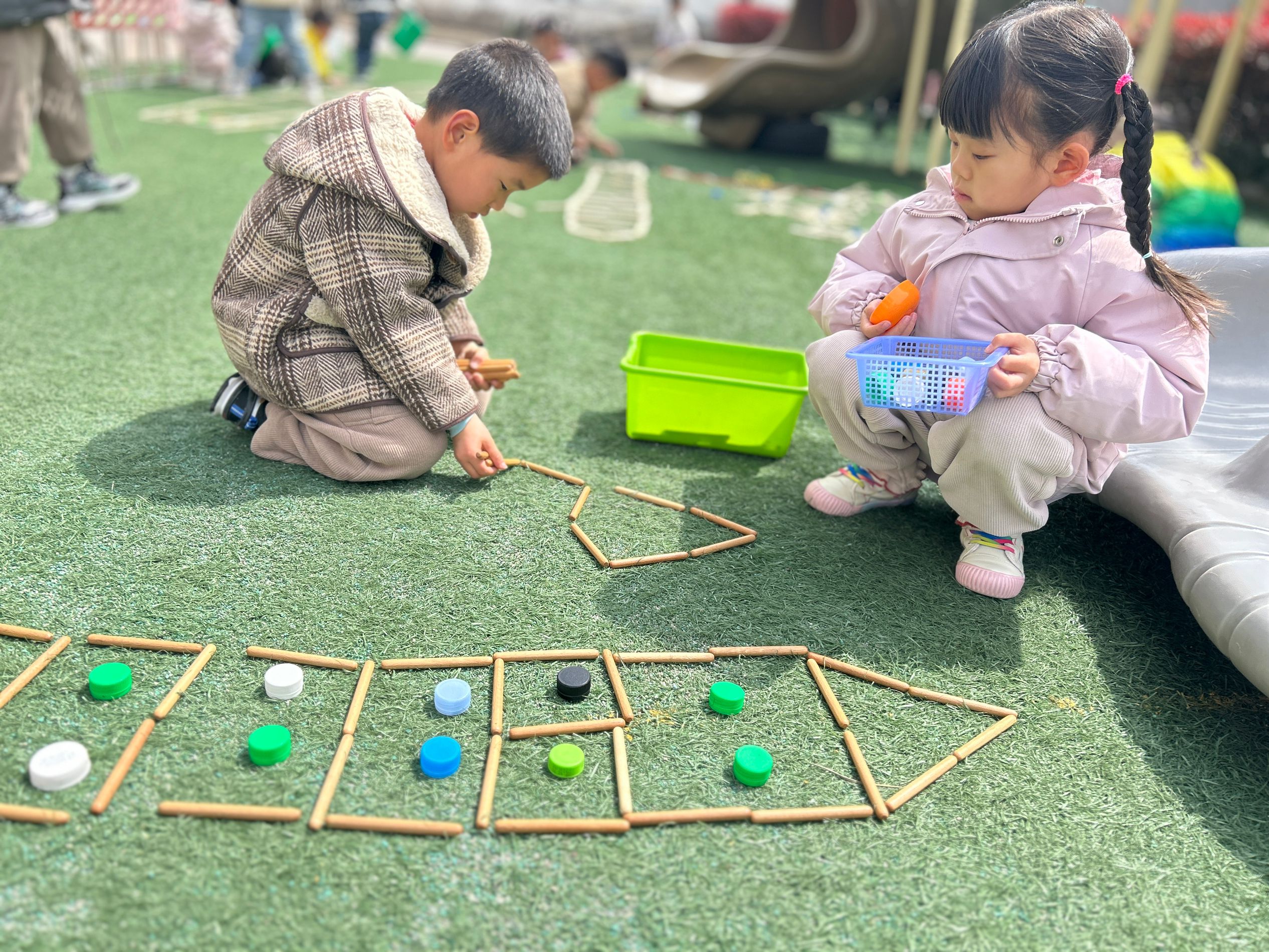 拼搭区：春雨的色彩