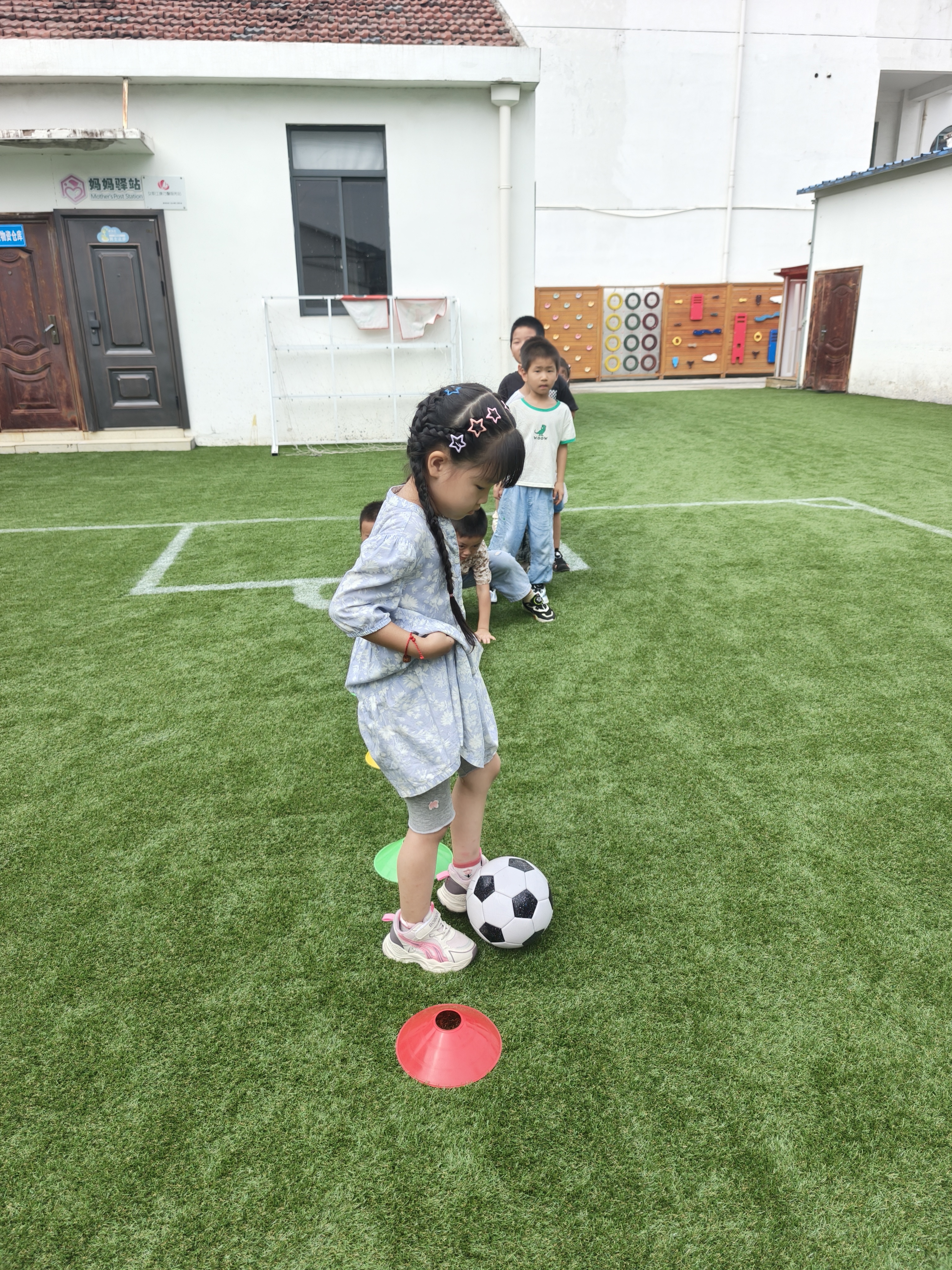 6621da30d88f49baea852564016e125c